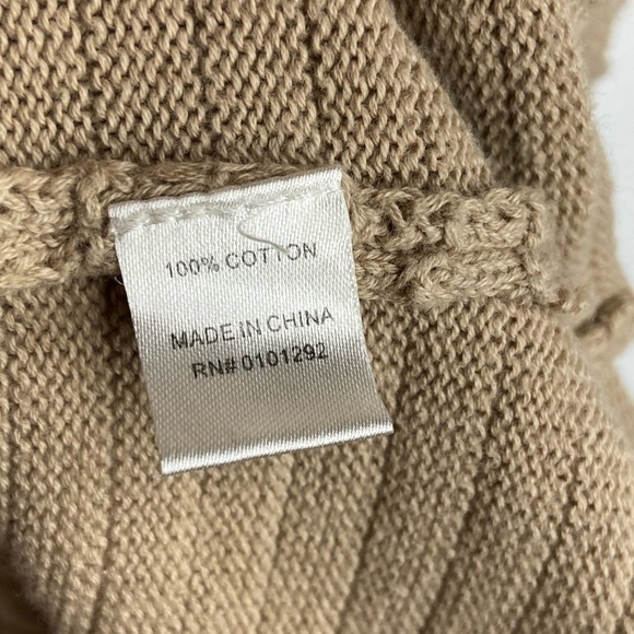 Kulu-B Women's Tunic Sweater Size M Tan V-Neck Mother Pearl Button Waffle Knit - Picture 11 of 11